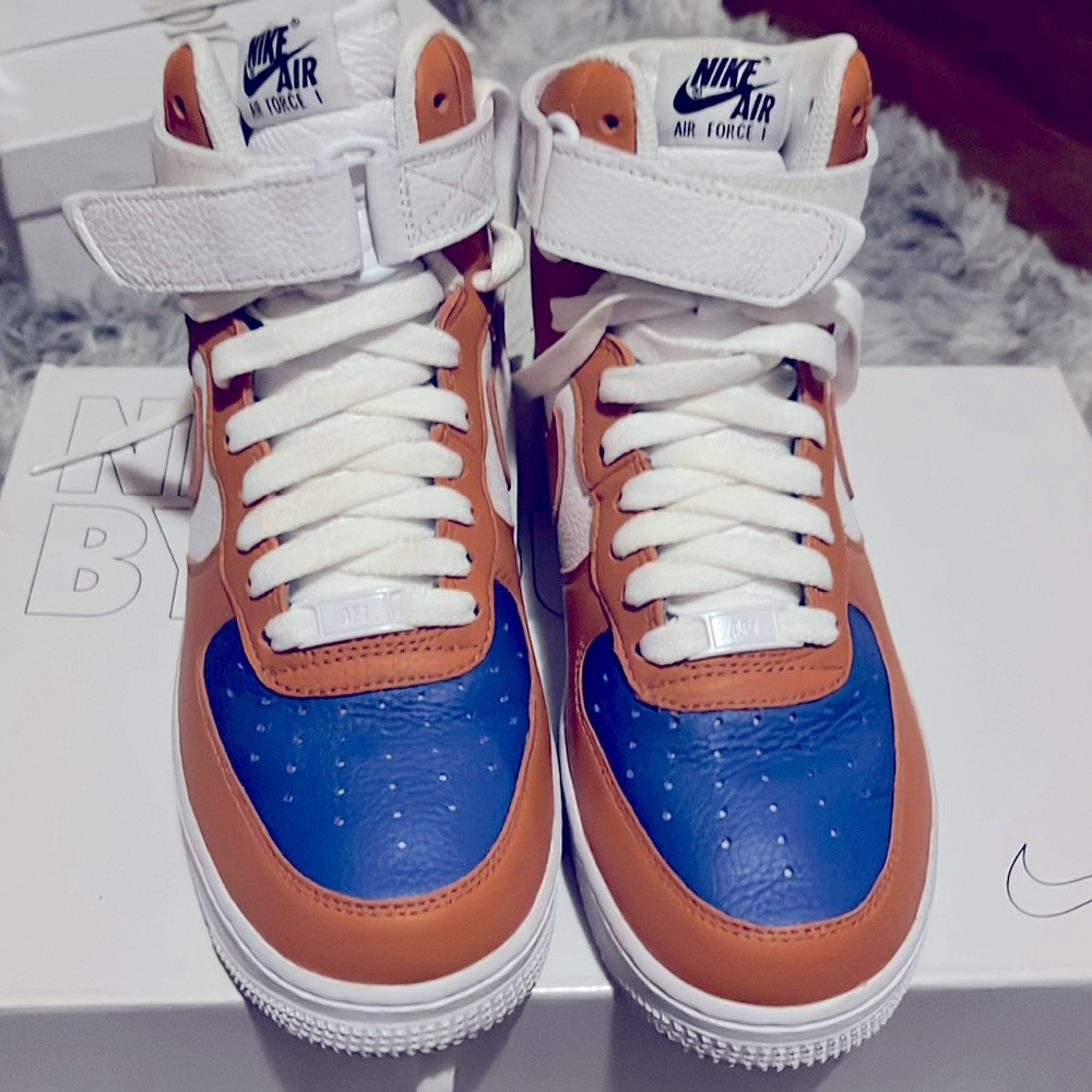 Special edition. Colors chosen by me. Size 7.5 Nike By You.